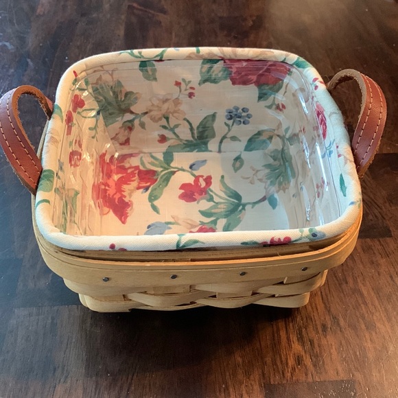 Longaberger Other - Longaberger square basket, plastic protector and fabric liner